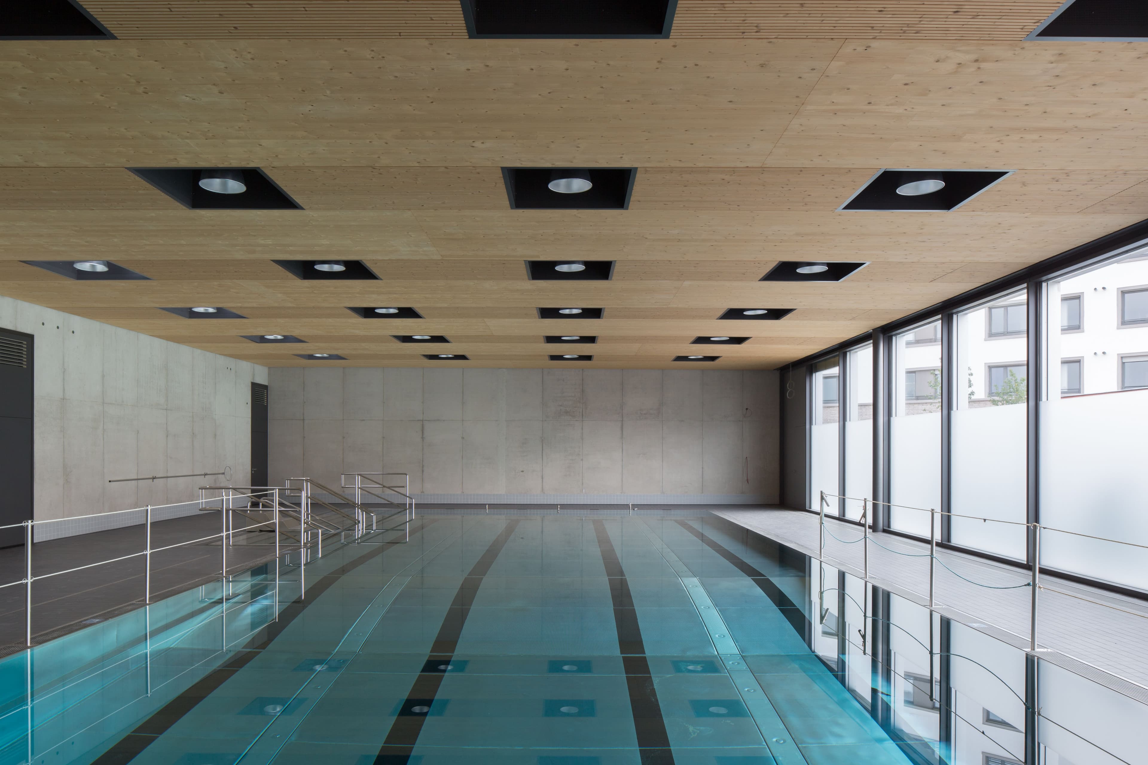 GSK Frankfurt Schwimmhalle Innen